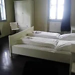 Alte Apotheke Апартаменты Радебойль